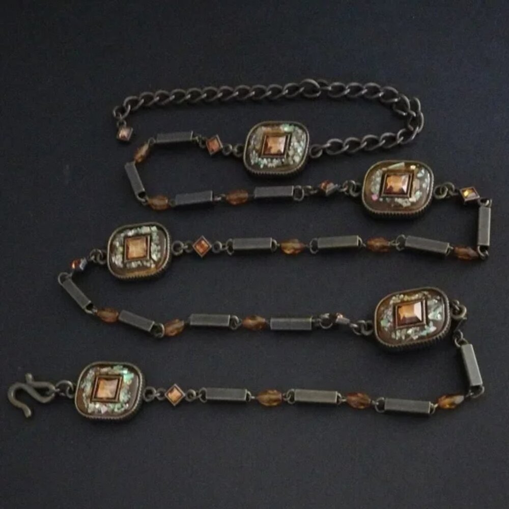 Square Amber Embellished Abalone Inlay Chain Belt